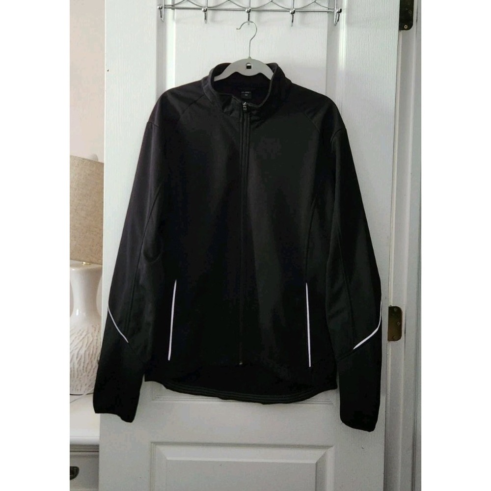 Crane Mens Black jacket Full Zip zippered pocket on the back Size L (56)